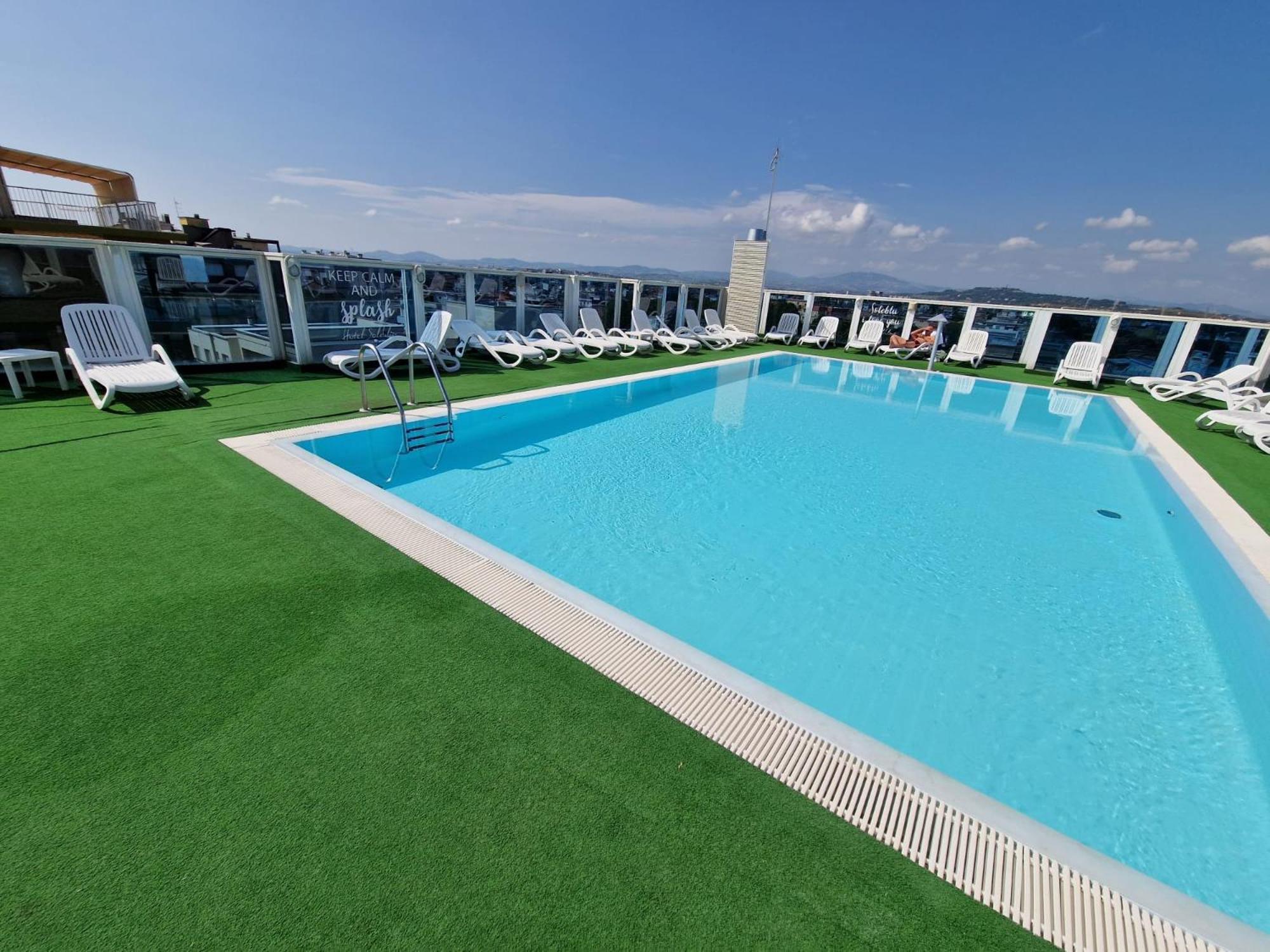 Hotel Soleblu Римини Екстериор снимка